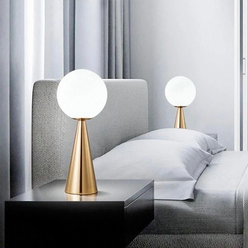 Nachttischlampe Gold Modern – Produktansicht 2