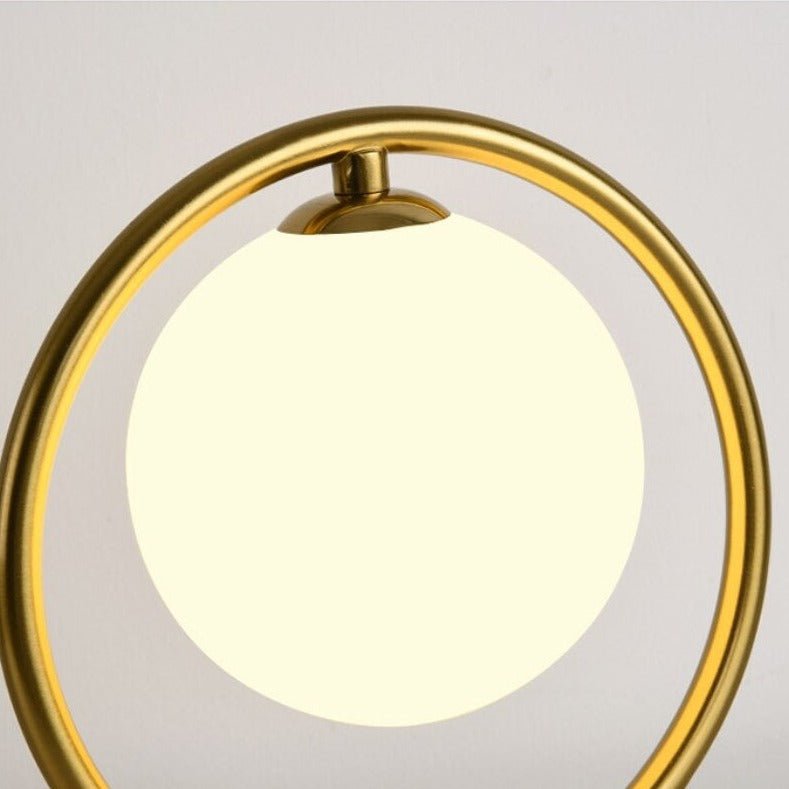 Nachttischlampe Goldene Metallkugel – Produktansicht 3