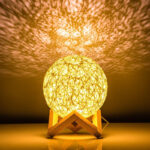 Nachttischlampe Rattan Mond