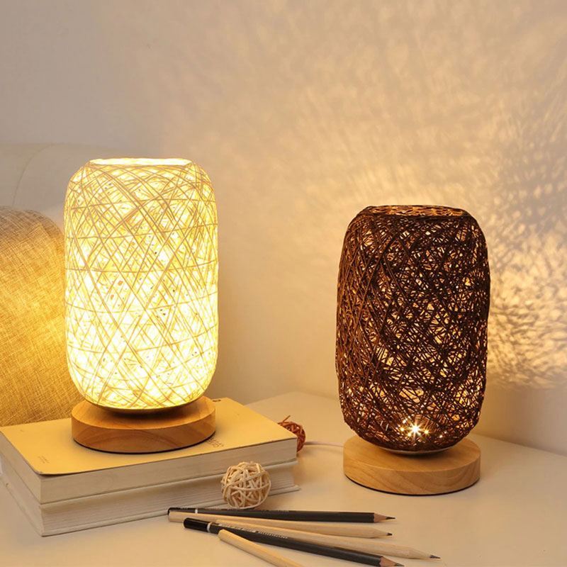Nachttischlampe Rattan und Holz – Produktansicht 4