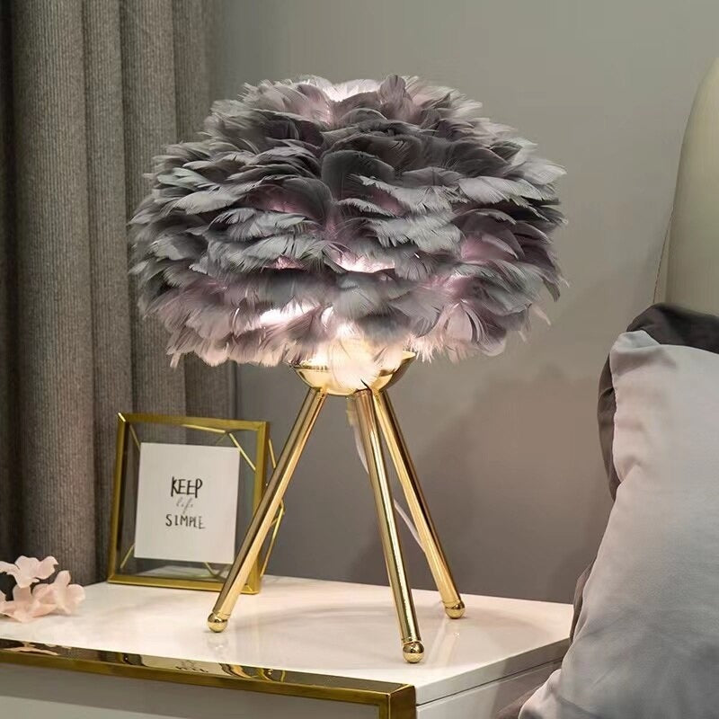 Nachttischlampe Schwanenfeder – Produktansicht 2