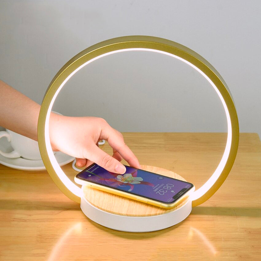 Nachttischlampe Touch mit kabelloser Ladefunktion – Produktansicht 2